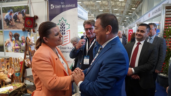 İzmi̇t’i̇n Atiklari Mi̇las’ta Yanan Yerlere Umut Oluyor 6 DSC03196