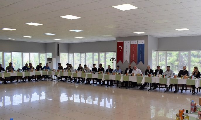 11 Kişiyi Enkazdan Çıkaran Yk Enerji Arama Kurtarma Ekibine 1 DSC 0132b