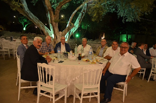 Şofrörler Odası Başkanı Bayramoğlu Hasan Kablı Düğün Öncesi Davet Verdi 7 DSC 2164