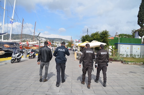 Kısıtlamaya Uymayan 25 Bin 372 Kişiye Işlem Yapıldı 7 DSC 6831