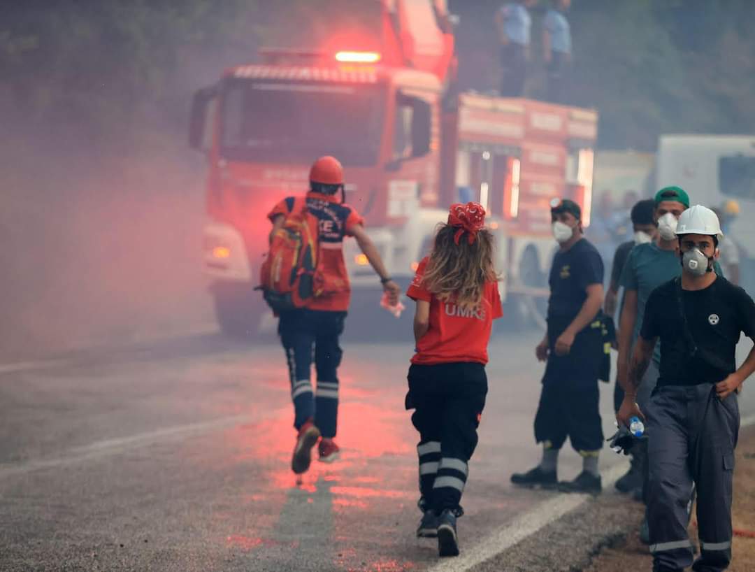 Muğla'da Devam Eden Orman Yangınları Son Durum 13 FB IMG 1628073819433