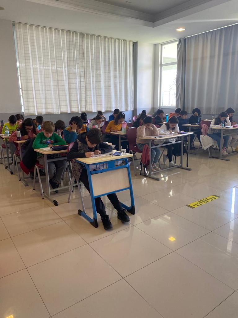 Geni̇ş Katilim İle Bursluluk Sinavi Sona Erdi̇ 1 IMG 20230225 WA0025