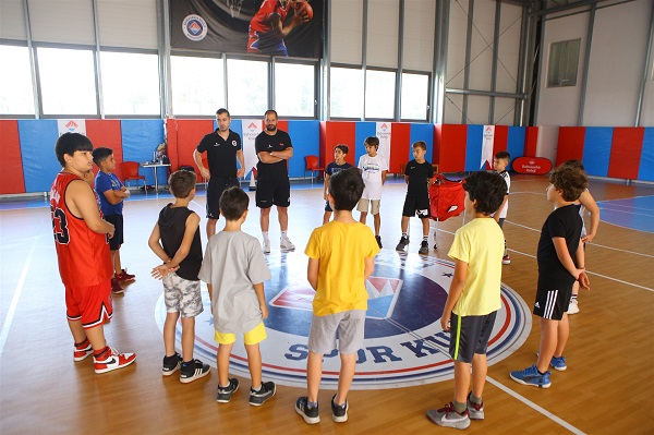 Bahçeşehi̇r Koleji̇, Geleceğin Yıldız Basketbolcularını Arıyor! 15 IMG 2058