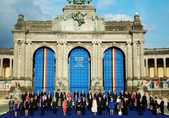 Nato Zirvesinde Aile Fotoğrafı 11 IwGKmkINR0SKvjl48d44Nw e1531351162103