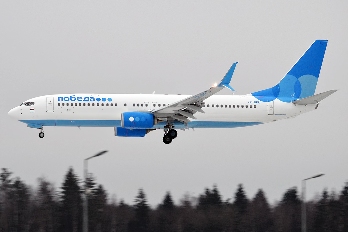 Pobeda VP BPL Boeing 737 8AL 38164282224