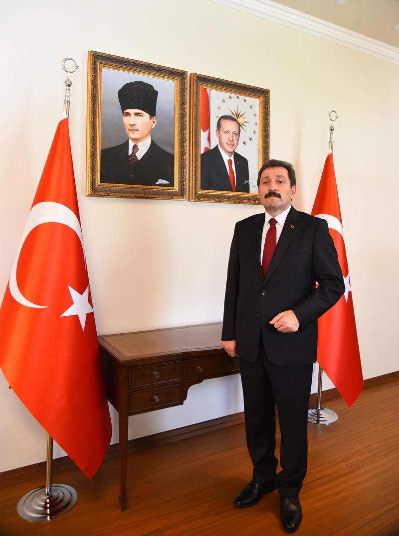 Hakkari Valisi İdris Akbıyık Muğla Valliliğne Atandı 1 Vali Orhan Tavli