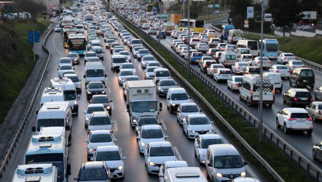 Muğla'da Toplam Araç Sayısı 528 Bin 276’Ya Ulaştı Otomobil Sayısı %3,9 Arttı 18 arac sahipleri dikkat trafik sigortasi fiyatlari 13886453 2704 o