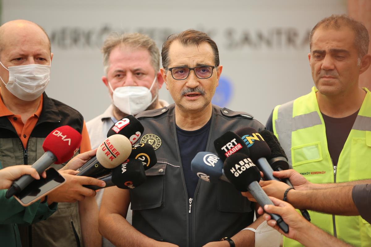 Bakan Dönmez, Kemerköy Termik Santrali'nde Incelemelerde Bulundu Açıklaması 15 bakan donmez kemerkoy termik santrali nde 14311454 amp