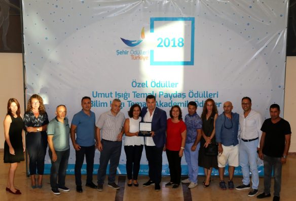 baskan kocadona yilin doga dostu sehir odulu verildi 1 e1532096723725