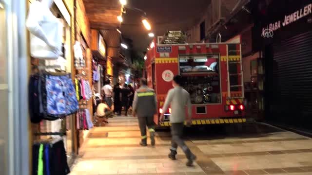 Bodrum'da Iş Yerinde Çıkan Yangın Söndürüldü 3 bodrum da is yerinde cikan yangin sonduruldu 13550444 o