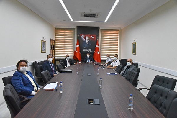 Vali Orhan Tavlı Başkanlığında Güvenlik Ve Asayiş Toplantısı Yapıldı 3 bsn 1 2