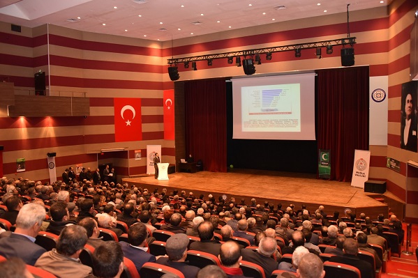 Muhtarlara Yönelik Uyuşturucu Ile Mücadele Konulu Toplantı Düzenlendi 3 bsn DSC 0547