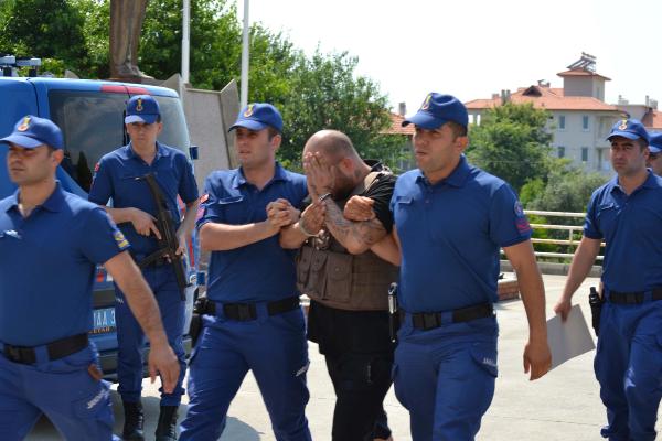 Muğla'daki Cinayetle Ilgili Gözaltına Alınan 2 Kişi Adliyede 1 eca47bb17793c1769f70ec7874aed3bb