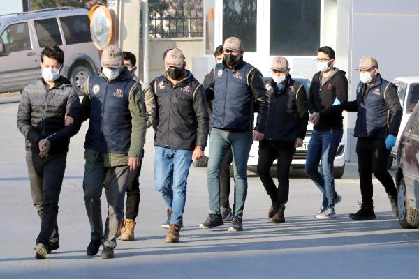 4 Ilde Fetö Operasyonu: 10 Gözaltı 10 eskisehir merkezli 4 ilde feto operasyonu 10 13778190 o