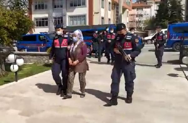 Evlilik Vaadiyle Iki Kişiyi Dolandıran Çeteye Operasyon: 4 Tutuklama 12 evlilik vaadiyle iki kisiyi dolandiran ceteye 2 14072551 o