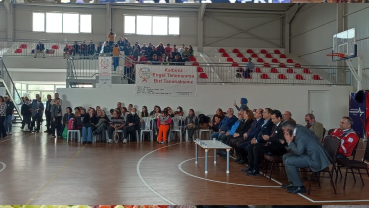 Sevgi̇ye Engel Yok! 10 images.jpeg 460