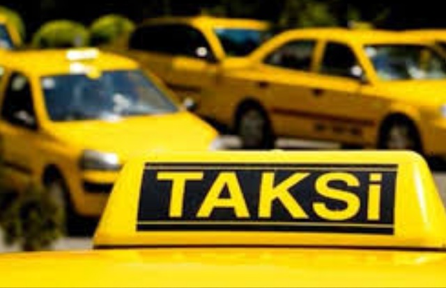İçişleri Bakanlığı'ndan 81 Ile 'Taksi' Genelgesi 3 karsi yonden gelen kamyonetle carpisan motosiklet 14425583 8577 o 1