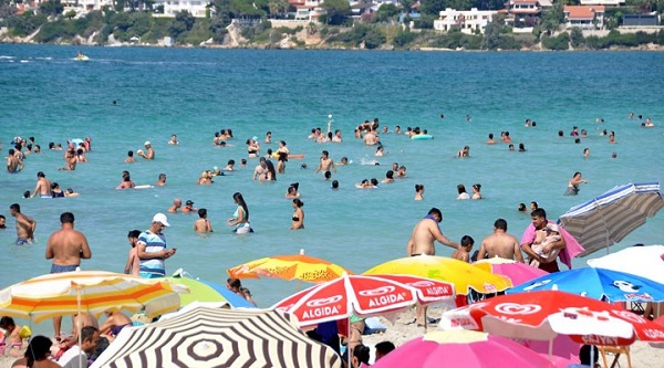 Deniz Ve Havuzda Bulaş Söz Konusu Değil 12 koronavirus denize ve havuza girmek guvenli mi virus yuzmeyle bulasir mi 732362 5