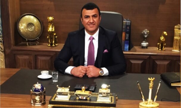 Chelsea’yi Satın Almak Isteyen Muhsin Bayrak Kimdir 13 kurucu muhsin bayrak ab holding e1646860434195
