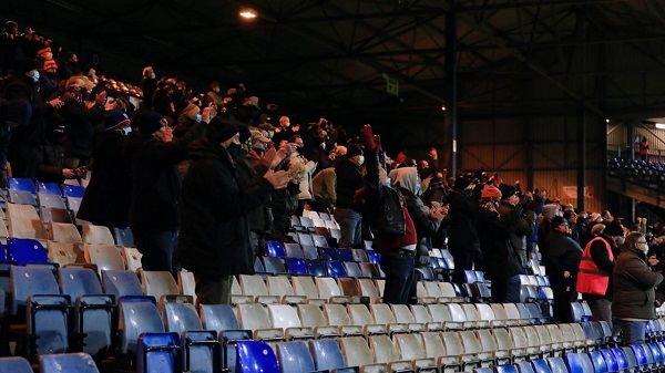 Tff'den Futbolseverlere 180 Gün Kararı 15 luton town taraftar seyirci tribun koronavirus 196kfvtrcpr7u10gzeylpfn7jd