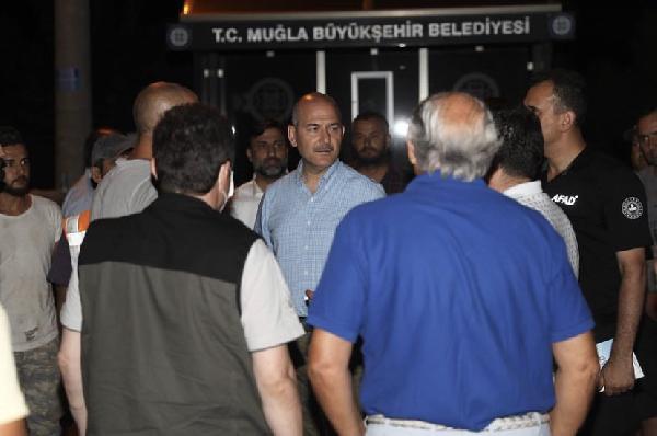 marmaris teki yanginda 4 uncu gun alevler his 14302864 o