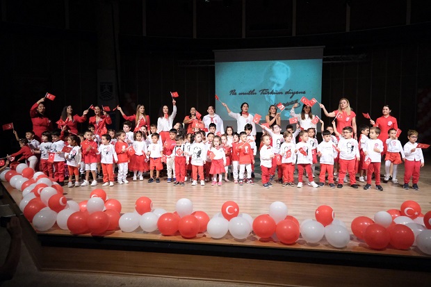 Mi̇ni̇k Öğrenci̇ler ‘Sana Borçluyuz’ Dedi̇ 14 minikogrencilersanaborcluyuzdedi1