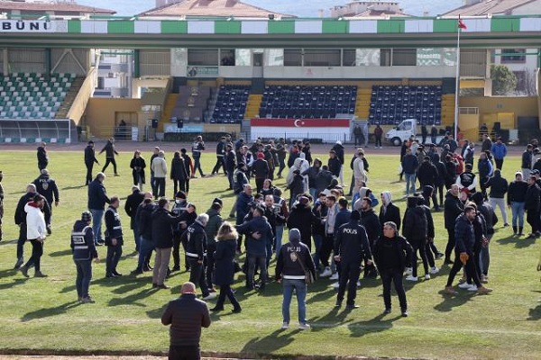 Muğla'da Amatör Lig Maçında Kavga Çıktı 10 mugla da amator lig macinda kavga cikti 3 14809250 o
