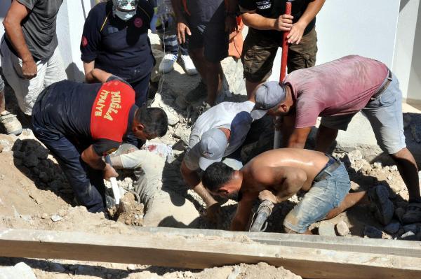 İstinat Duvarı Çöktü 1 Yaralı 18 mugla da istinat duvari coktu elektrik teknis 2 14341496 o