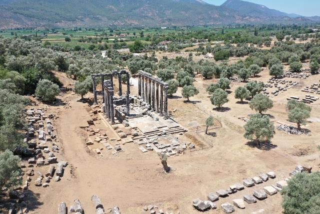 mugla daki euromos antik kenti nde 2 bin 500 14259921 o