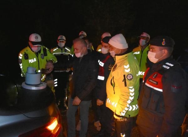 Muğla İl Emniyet Müdürü Dilberoğlu'na Sürpriz Doğum Günü Kutlaması 4 mugla il emniyet muduru dilberoglu na surpriz 13898733 o
