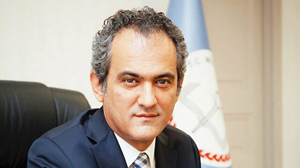 Kabinde Görev Değişimi Milli Eğitim Bakanı Değişti 5 resized 10e2c bd330624mahmutozerdekupe