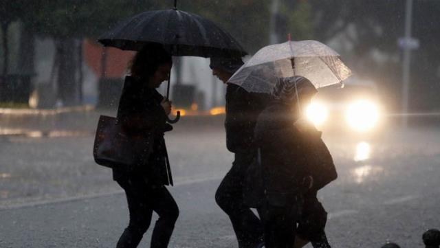 Muğla'da Sağanak Yağış Bekleniyor. 2 semsiyeleri hazirlayin meteoroloji 7 il icin 13842083 2710 o