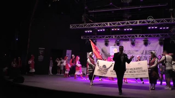 Uluslararası Halikarnas Halk Dansları Ve Müzik Festivali Başladı. 10 uluslararasi halikarnas halk danslari ve muzi 4 14404863 o