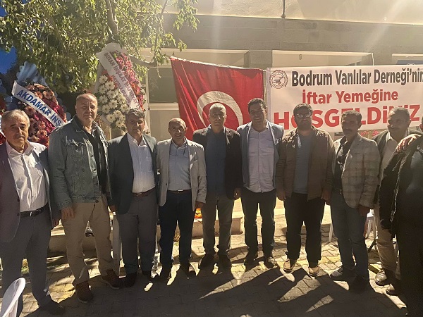 Bodrum Vanlılar Derneği İftar Yemeğinde Buluştu 1 vanlialr yemek