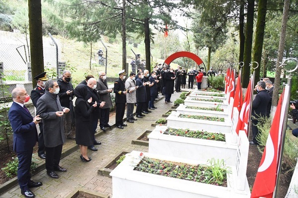 Çanakkale Zaferi’nin 106. Yılında Aziz Şehitlerimiz Saygıyla Anıldı 14 vlk 01 1 2